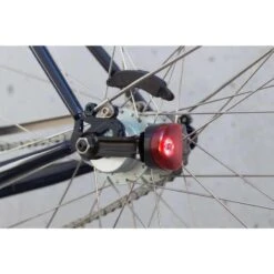 Jeu D'éclairage Vélo Montage Roues à L'aimant Reelight SL100 Flash Compact -Vélo route Magasin jeu declairage velo montage roues a laimant reelight sl100 flash compact 3