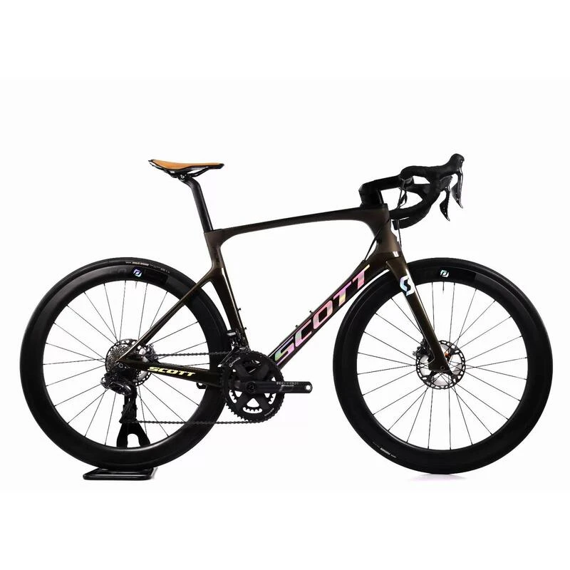 Reconditionné - Vélo De Route - Scott Foil 10 Disc- 2019 - TRES BON 3 Reconditionné - Vélo De Route - Scott Foil 10 Disc- 2019 - TRES BON