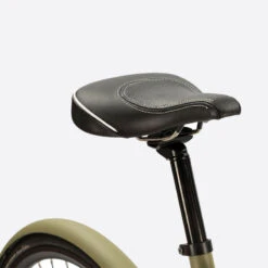 VÉLO DE VILLE ELECTRIQUE 330w - PNEUS 700c - LÉGER 18kg - DESIGN KAKI MAT -Vélo route Magasin velo de ville electrique 330w pneus 700c leger 18kg design kaki mat 3